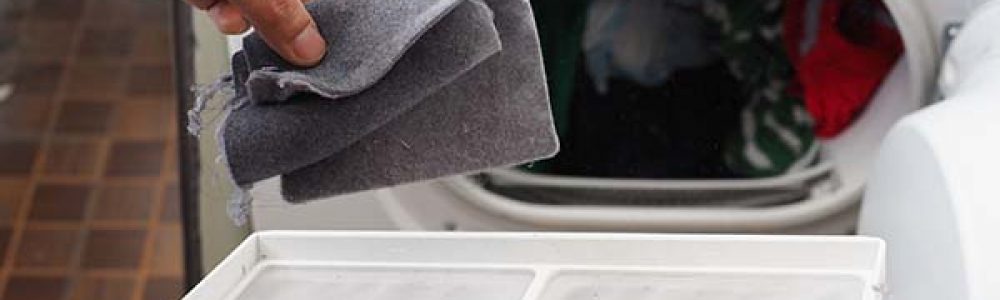 Comment nettoyer le filtre à peluche d'un sèche-linge